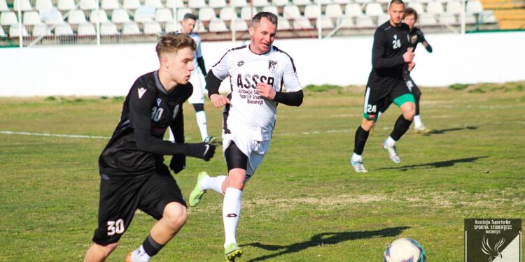 La 90 de minute de play-off. Augustin Călin și Centrul German caută calificarea în careul de ași