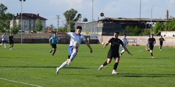 Liga a III-a, Play-Off şi Play-out. Liderii se respectă