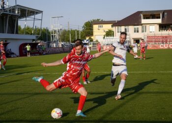 Câte două goluri pe repriză. CS Tunari a surclasat Urban Titu