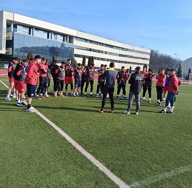 Precauție la Popești Leordeni. Debut pe sintetic