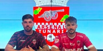 Mutări pe bandă rulantă. CS Tunari i-a prezentat pe Moisie și Chitaș