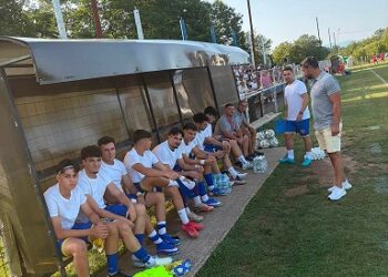 Liga a III-a, Etapa a IV-a. Dueluri aprige lângă podium